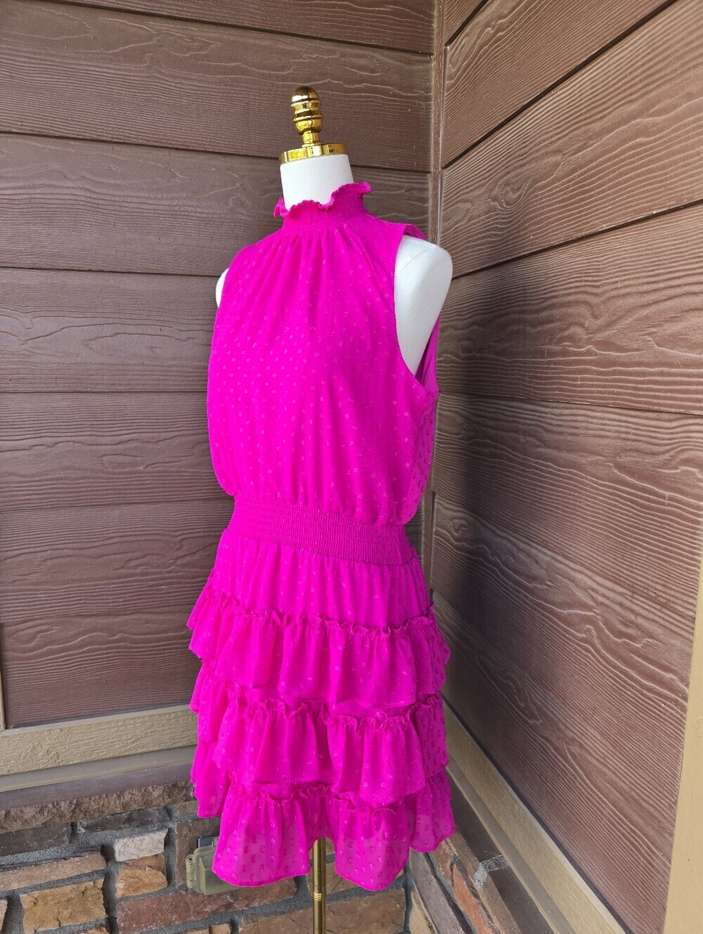 Everlily Women's Sleeveless Ruffled Mini Dress in Hot Magenta Pink Size Large